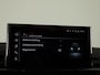 Audi A4 Limousine 35 TFSI S edition Competition 150pk | Climate control | LED koplampen | lederen/stof bekleding | Lichtmetalen velgen 10-spaaks 18inch | Navigatiesysteem full map | S Line interieur
