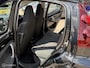 Peugeot 107 1.0 Black & Silver airco nw banden 4seizoen 5drs