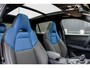 Lynk & Co 01 262PK | Panoramadak | 360 Graden camera | Donkere hemelbekleding | Elektrische bestuurdersstoel met geheugen | Stoelverwarming | Actieve bochtverlichting | Adaptieve Cruise Control | Stuurassistent | Lane Assist | Navigatie | Elektrische Achterklep | Keyless Entry | Dodehoekassistent