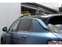 Lynk & Co 01 262PK | Panoramadak | 360 Graden camera | Donkere hemelbekleding | Elektrische bestuurdersstoel met geheugen | Stoelverwarming | Actieve bochtverlichting | Adaptieve Cruise Control | Stuurassistent | Lane Assist | Navigatie | Elektrische Achterklep | Keyless Entry | Dodehoekassistent