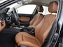 BMW 3-Serie 320i High Executive | Leder | Sportstoelen | Stoelverwarming | Full LED | Cruise control | Park assist | Climate control | Bluetooth |