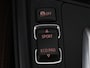 BMW 3-Serie 320i High Executive | Leder | Sportstoelen | Stoelverwarming | Full LED | Cruise control | Park assist | Climate control | Bluetooth |