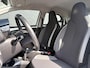 Toyota Aygo 1.0 VVT-i x-play | Dealeronderhouden | All Season Banden | Parkeercamera Achter | Airco | Bluetooth