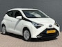 Toyota Aygo 1.0 VVT-i x-play | Dealeronderhouden | All Season Banden | Parkeercamera Achter | Airco | Bluetooth