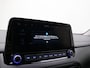 Hyundai Kona 1.6 GDI HEV Premium / Lederen bekleding / HUD Display / Navigatie / Adaptieve Cruise Control / Elektrisch stoel voor / Stoel verwarming & koeling voor / NL Auto / Historie aanwezig /