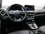 Hyundai Kona 1.6 GDI HEV Premium / Lederen bekleding / HUD Display / Navigatie / Adaptieve Cruise Control / Elektrisch stoel voor / Stoel verwarming & koeling voor / NL Auto / Historie aanwezig /