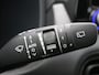 Hyundai Kona 1.6 GDI HEV Premium / Lederen bekleding / HUD Display / Navigatie / Adaptieve Cruise Control / Elektrisch stoel voor / Stoel verwarming & koeling voor / NL Auto / Historie aanwezig /