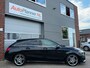 Mercedes-Benz CLA Shooting Brake 200 AMG Line! Xenon!