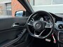 Mercedes-Benz CLA Shooting Brake 200 AMG Line! Xenon!