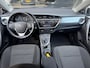 Toyota Auris 1.8 Hybrid Lease 17 inch | Airco | Parkeercamera | Panoramadak