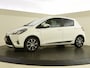 Toyota Yaris 1.5 Hybrid Design | LM Velgen | Trekhaak | Camera