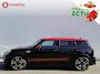MINI Clubman 2.0 John Cooper Works 232PK Automaat ALL4 Chili | LED | Navigatie | PDC | Cruise Control | Sportstoelen