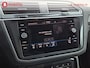 Volkswagen Tiguan 1.4 TSI eHybrid R-Line Trekhaak 1800kg Panoramadak NL Auto! | Adaptive Cruise Control | Stoel/Stuurwiel Verwarming | DAB Audio