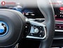 BMW i7 M70 xDrive 106 kWh 'Dravitgrau' Automatische Portieren Nw. pr. €225.242,- NL Auto! | Sky Lounge Panoramadak | Entertainment achter | Innovatiepack