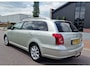 Toyota Avensis Wagon 1.8 VVTi Luna Business AUTOMAAT CRUISE TREKHAAK 2 X SLEUTELS
