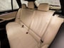 BMW 5-Serie 530e M Sport High Executive 293Pk Automaat (GROOT NAVI, M PAKKET, HEAD-UP DISPLAY, APPLE CARPLAY, HARMAN/KARDON, ELEK SPORTSTOELEN, CAMERA, STOELVERWARMING, NIEUWSTAAT)