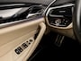 BMW 5-Serie 530e M Sport High Executive 293Pk Automaat (GROOT NAVI, M PAKKET, HEAD-UP DISPLAY, APPLE CARPLAY, HARMAN/KARDON, ELEK SPORTSTOELEN, CAMERA, STOELVERWARMING, NIEUWSTAAT)