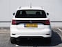 Volkswagen T-Cross 1.5 TSI Style Business R 150pk DSG | R-Line | Navigatie | Stoelverwarming | LED | Camera | Trekhaak | Side Assist | Cruise control | Climate control