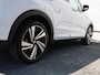 Volkswagen T-Cross 1.5 TSI Style Business R 150pk DSG | R-Line | Navigatie | Stoelverwarming | LED | Camera | Trekhaak | Side Assist | Cruise control | Climate control