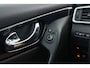 Nissan Qashqai 1.6 N-Connecta | Panoramadak | Navi | 360 camera | Trekhaak |