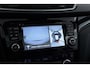 Nissan Qashqai 1.6 N-Connecta | Panoramadak | Navi | 360 camera | Trekhaak |