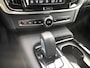 Volvo V90 2.0 T8 Plug-in hybrid AWD Plus Bright , Automaat, Trekhaak, Schuif-/Kanteldak, Harman Kardon, Adap.Cruise, 360 Camera, Stoel/Stuurverwarming, Apple Carplay, Clima, 19 Inch LMV, PDC, LKA