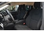 Volvo V60 2.0 B3 Business Pro | Adaptive Cruise | Stoel + Stuur Verwarmd | Trekhaak | Camera | Verwarmde voorruit |
