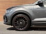 Volkswagen T-Roc 1.5 TSI R-Line Business+ Trekhaak / Carplay / Panodak / Sportstoelen / Adapt. Cruise