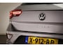 Volkswagen T-Roc 1.5 TSI Style | IQ LIGHT | STOELVERWARMING | CLIMA | APP CONNECT | DAB | PDC