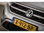 Volkswagen T-Roc 1.5 TSI Style | IQ LIGHT | STOELVERWARMING | CLIMA | APP CONNECT | DAB | PDC