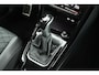 Volkswagen T-Roc 1.5 TSI 150pk DSG R-Line Business+ Black Style Trekhaak Camera IQ.Light Virtual Cockpit Keyless Navigatie