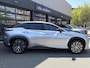 Lexus RZ 450e Luxury Line 71 kWh | 17% bijtelling | Navi | Keyless | CarPlay | HUD | ECC | 20 inch LMV