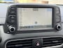 Hyundai Kona 1.0T Essence 2e Eigenaar,Trekhaak,Camera,Carplay,Navi,Clima,Cruise,6 Bak,N.A.P,120pk,Lm velgen,Rijstrooksensor,Pdc,Apk tot 03-2027