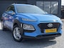 Hyundai Kona 1.0T Essence 2e Eigenaar,Trekhaak,Camera,Carplay,Navi,Clima,Cruise,6 Bak,N.A.P,120pk,Lm velgen,Rijstrooksensor,Pdc,Apk tot 03-2027