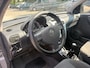 Opel Corsa Enjoy 1.2-16V 80 pk - 5drs - zuinig!