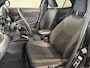Toyota Yaris Cross 1.5 Hybrid Dynamic | Dodehoekdetectie | Stoelverwarming | Parkeersensoren voor/achter |