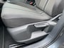 Volkswagen T-Roc 1.0 TSI Style Camera / PDC / Clima / Lane / Add. Cruise / Spraak bediening / Carplay / Trekhaak