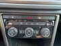 Volkswagen T-Roc 1.0 TSI Style Camera / PDC / Clima / Lane / Add. Cruise / Spraak bediening / Carplay / Trekhaak