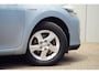 Toyota Auris 1.8 Full Hybrid Aspiration / Automaat / Climate / Cruise / Trekhaak / Navi / NL-Auto
