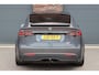 Tesla Model X Plaid AWD 6p. 100kWh | 1020pk | 71.500,- ex BTW | Luchtvering | Autopilot | Carbon | Trekhaak | Stoelventilatie | Leder | Sterrenhemel | Display Achter | Verwarmd Stuurwiel |