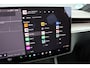 Tesla Model X Plaid AWD 6p. 100kWh | 1020pk | 71.500,- ex BTW | Luchtvering | Autopilot | Carbon | Trekhaak | Stoelventilatie | Leder | Sterrenhemel | Display Achter | Verwarmd Stuurwiel |