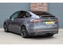 Tesla Model X Plaid AWD 6p. 100kWh | 1020pk | 71.500,- ex BTW | Luchtvering | Autopilot | Carbon | Trekhaak | Stoelventilatie | Leder | Sterrenhemel | Display Achter | Verwarmd Stuurwiel |