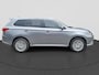 Mitsubishi Outlander 2.4 PHEV Intense | NL-Auto | Automaat | Camera | Apple Carplay-Android Auto | Climate Control | Cruise Control | Stoel Verwarming | LM-velgen | Parkeersensoren | 1e Eigenaar | Dealer Onderhouden |