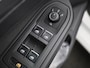 Volkswagen Golf 1.0 eTSI Life | Automaat | Panorama dak | Virtual cockpit | Parkeer sensoren | Stoel/stuur verwarming | Navigatie | Apple Carplay / Android Auto | Sfeerverlichting | Lichtmetalen Velgen |