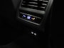 Volkswagen Golf 1.0 eTSI Life | Automaat | Panorama dak | Virtual cockpit | Parkeer sensoren | Stoel/stuur verwarming | Navigatie | Apple Carplay / Android Auto | Sfeerverlichting | Lichtmetalen Velgen |