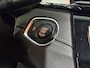 BMW X2 SDrive18i Business X Line Automaat / Panorama dak / Climate control / Parkeer sensoren