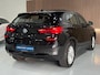 BMW X2 SDrive18i Business X Line Automaat / Panorama dak / Climate control / Parkeer sensoren