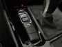 BMW X2 SDrive18i Business X Line Automaat / Panorama dak / Climate control / Parkeer sensoren