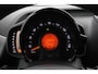 Toyota Aygo 1.0 VVT-i x-joy | Apple Carplay / Android Auto | Clima | Camera | 15 inch | Bluetooth | Privacy glas