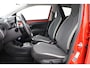 Toyota Aygo 1.0 VVT-i x-joy | Apple Carplay / Android Auto | Clima | Camera | 15 inch | Bluetooth | Privacy glas